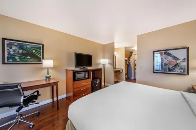 Best Western Plus John Jay Inn  Suites