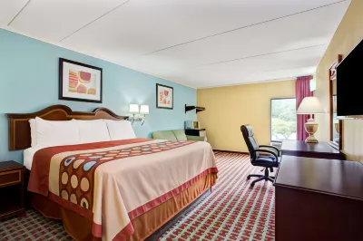 Super 8 by Wyndham Raleigh Downtown Hotels in Raleigh