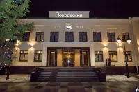 Покровский Отели рядом с достопримечательностью «Церковь Успенья Богородицы с Пароменья»
