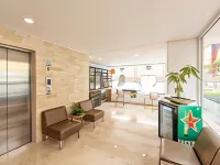 Basic Hotel Centenario โดย Hoteles MS โรงแรมในกาลี