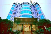 Van Giang Hotel Hotels near Bai Dinh Pagoda