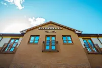 The Gilvenbank Hotel Hotels in Freuchie