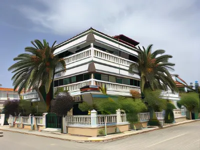 Dionisos Palms Apartments