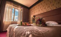 Spa Hotel Dvoretsa Hotels in Tsigov chark