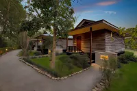 Tigerland Safari - A Lemon Tree Resort Hotels in Chitwan