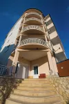 B&B Pero Near Sea with Hot Tub Access Hotels in 
