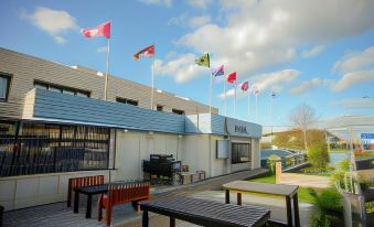 Abbots Hamilton Hotel and Conference Centre