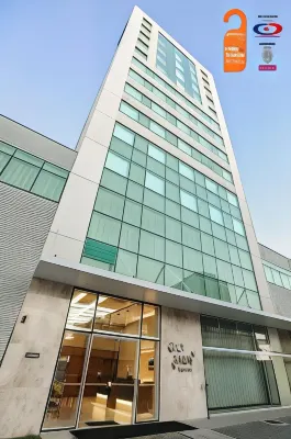 Transamerica Fit Serra Hotels in 