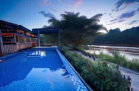 Cat Tien Jungle Lodge - Pools