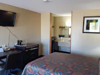 Carefree Inn Flatonia Hotels in Fayette County