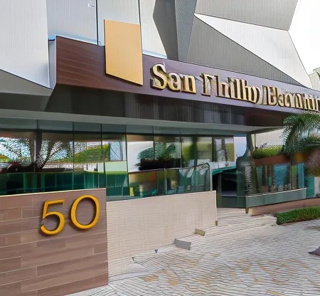San Phillip Flat Hotel Отели рядом с достопримечательностью «Конгресс-центр Centro de Eventos do Ceara»