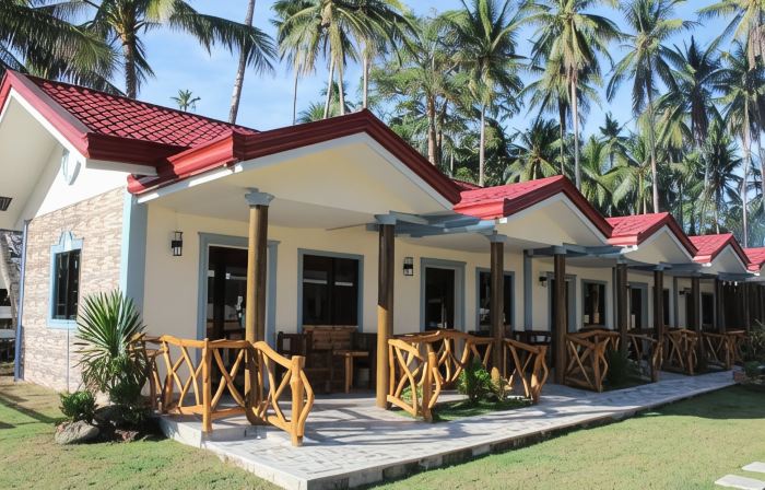 Aloha Seaside Resort