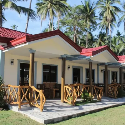 Aloha Seaside Resort Hotels near Reckson's Guest House