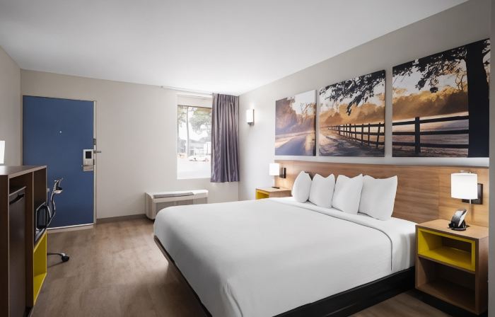 Days Inn by Wyndham Montgomery I-85