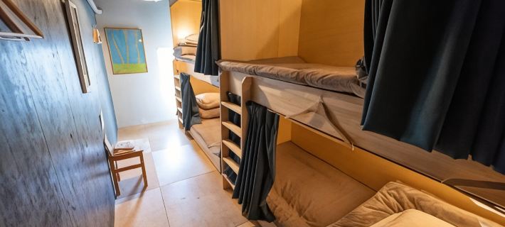 Kamp Houkan-Cho Backpacker's Inn & Lounge Hotels in Okayama