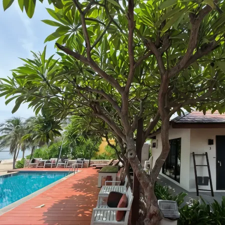 Chidlom Resort