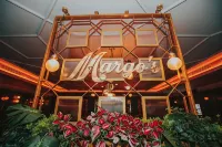 The Parkview Hotel Hotels in 