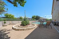 Days Inn by Wyndham Round Rock