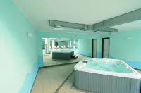 Hotel Residence Mondial Hotels in Deiva Marina