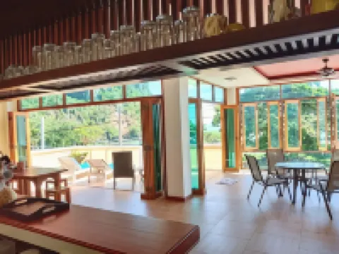YenYen Bnb