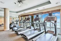 Oceanfront 3Br Condo w/ 450+ Sq Ft Glass Balcony & Stunning Views