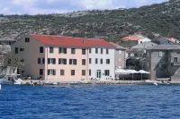 Apartments Tamarix Hotels in Starigrad