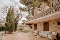 Vega de la Reina Hotels in Jaen