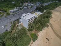 Hotel & Restaurant on the Beach Lue
