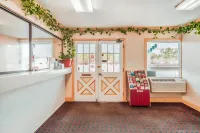 OYO Hotel Durham West Hills Hotels in Hillsborough