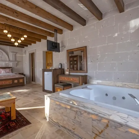 Underground Cave Suites Hotel