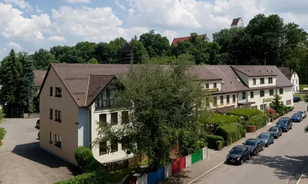 Hotel Zur Post Отели в г. Бубесхайм