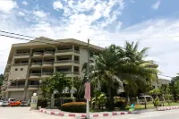 Coral Bay Resort Hotels near Teluk Nipah Beach