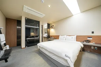 Louis Boutique Hotel Hoteles en Changwon-si