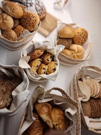 Boutique Hotel Het Zoete Zijn Отели в г. Жее