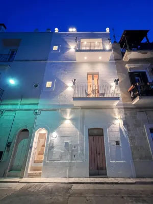 Dimora Bianca Hotels in Cozzana