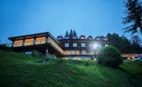 Chata Pod Sokolím Hotels near Ohnisko na opekanie