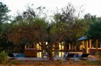 Lario Resort Sigiriya