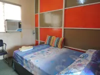 Flory's Inn Hotels in Liloan