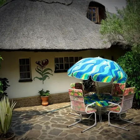 Parrot Lodge