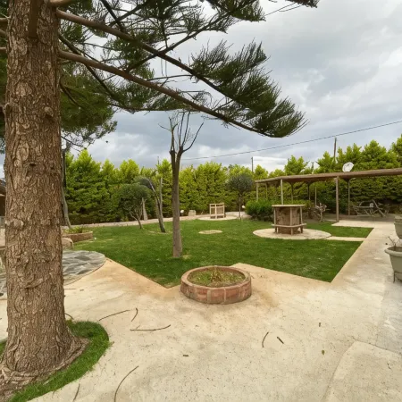 The Santo George Beach Resort Отели рядом с достопримечательностью «Пляж Амудара»