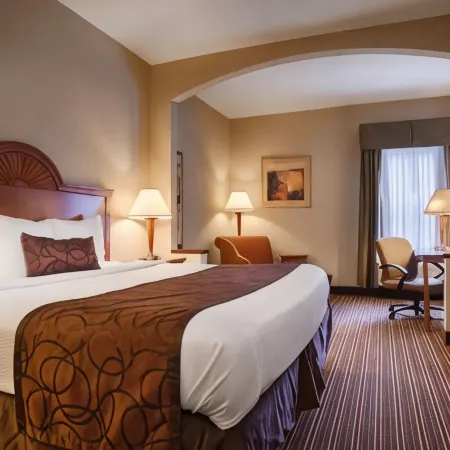 Best Western Plus Edison Inn