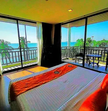 - ห้องสวีทสำหรับครอบครัวแบบสองห้องนอน