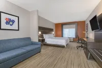 Holiday Inn Express & Suites Silver Springs-Ocala