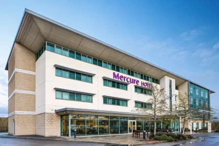 Mercure Sheffield Parkway Hotel Отели в г. Отон