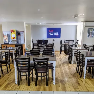 247Hotel.Com Отели в г. Олдем