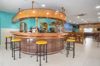 Hotel Playa Sol - С баром
