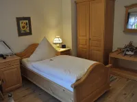 Hotel & Restaurant Bei Hölzchen ミッテルフェルト周辺のホテル