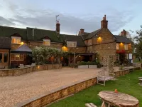 オールド ホワイト ハート のホテル