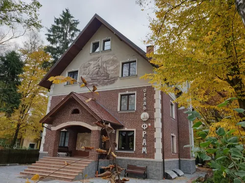 Fram Hotel Hotels in Yantarnyy