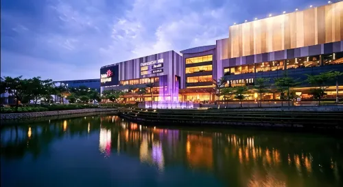 De Houz @ Setia Alam Trefoil Homestay